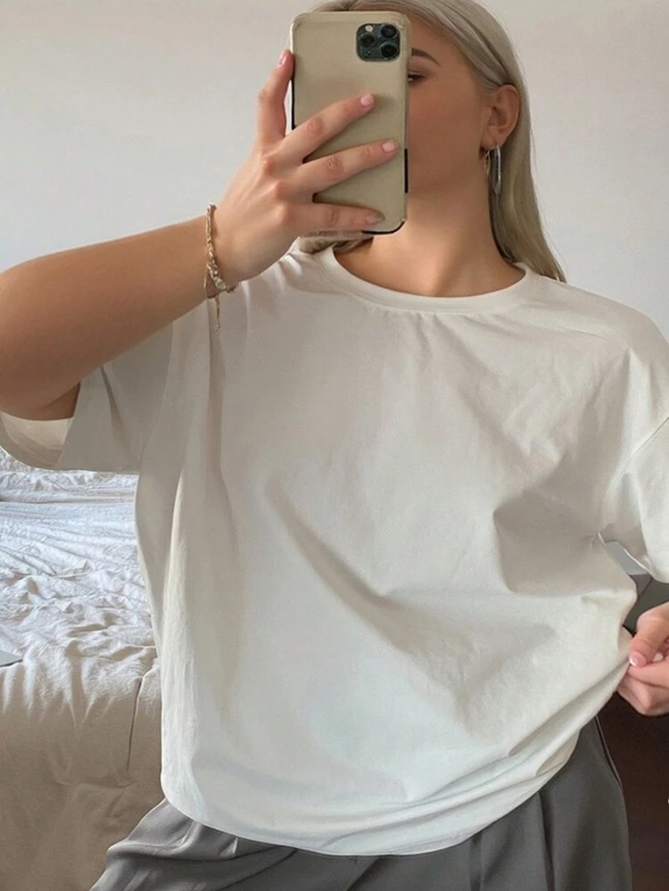 Dazy Plus Plus Size Crew Neck Plain Loose White Short Sleeve Basic T-Shirt, Spring/Summer Oversized T-Shirt Preppy Tops