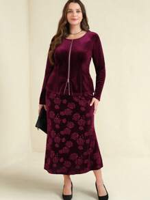 SHEIN Clasi New Year's Outfits Elastic Velvet Rose Embossed Zip-Up Elegant Plus Size 2 Pieces Set
