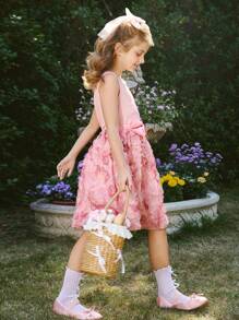 SHEIN Tween Girl Elegant Minimalist Jacquard Textured Fabric A-Line Dress With 3D Bow Decor, Suitable For Summer And Spring Wear, Good For Outings, Dates And Vacation - Pink - View 6