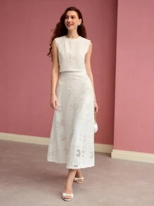 MOTF PREMIUM FLORAL EMBROIDERY A LINE SKIRT - White - View 1