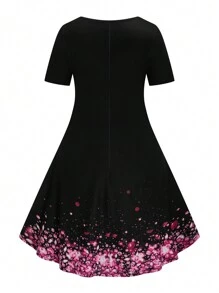 SHEIN LUNE 大码女式情人节图案印花休闲短袖针织连衣裙，春夏 - 黑色 - 查看 2