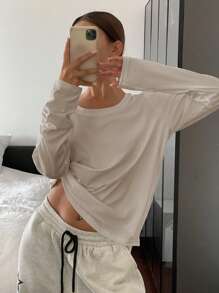 DAZY 女士休闲纯色圆领长袖T恤，秋季服装 - 卡其色 - 查看 5