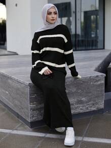 Mulvari 2pcs Women Stripe Pattern Long Sleeve Sweater And Flared Pants Set, Casual Outfit For Autumn/Winter 2 Pieces Set - Black and White - View 3