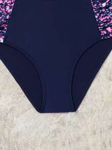 SHEIN 2 Pieces Tankini Swimwear Set For Teen Girls, Colorful Ombre Print Long Sleeve High Waist ,Tummy Control And Modest Coverage , Summer 2025 New, Bathing Suits For Girls,Girls Surf Suit - Multicolor - View 5