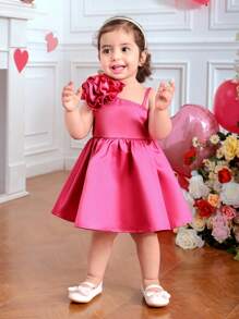SHEIN Váy suông satin hoa 3D màu hồng dễ thương và thanh lịch cho bé gái ngày lễ tình nhân - Màu Hồng Tươi - Xem 5
