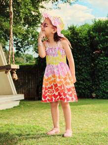 SHEIN Vestido sin mangas con estampado digital de corazones de colores para niña pequeña