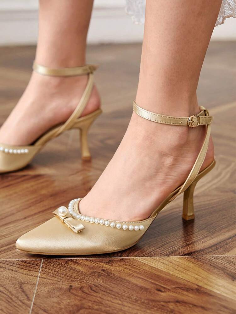 CUCCOO HITCHD Women Faux Pearl Decor Simple Pointed Toe Flats, Casual Daily Wear For Christmas And New Year Holiday Vibe Fall And Winter Valentines