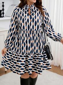 SHEIN LUNE Plus Size Women Geometric Print Tie-Up Smocked Ruffle Hem Dress, Vacation Outfits Woman, Western Wear Women, Old Money Style,Birthday Dresses For Women,Bow,Cruise Outfits Women,Vintage Clothes Women,Kawaii Clothes, Boho Dress Women,Spring Dress,Resort Wear Women,Club Dress,Tropical Dress,Spring,Beach,Western Wear Women, Nashville Outfit - Multicolor - View 3