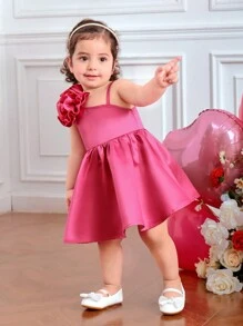 SHEIN Váy suông satin hoa 3D màu hồng dễ thương và thanh lịch cho bé gái ngày lễ tình nhân - Màu Hồng Tươi - Xem 4