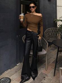 DAZY 女款不對稱領修身休閒T恤，純色，秋季長袖上衣 - 棕色 - 查看 7