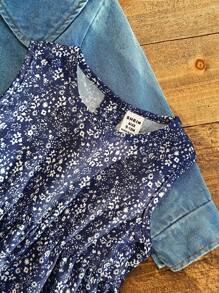 Completo da bambina composto da giacca di jeans elegante e classica con ampio colletto e maniche corte lunghe + abito ampio con scollo tondo e senza maniche, in blu navy e bianco con stampa floreale stile campagna francese, 2 pezzi - Blu - Visualizzare 7