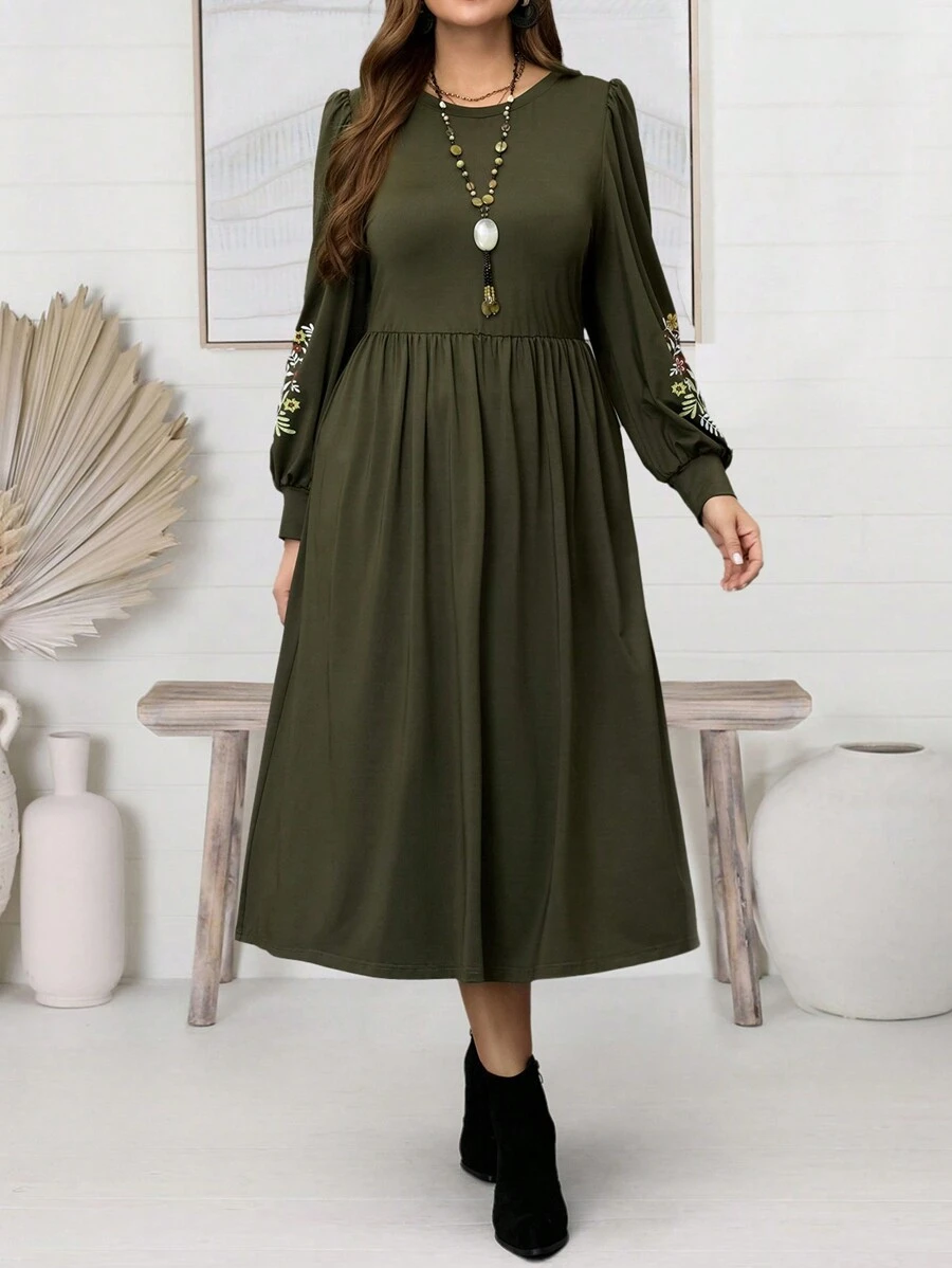 EMERY ROSE 大码花卉印花圆领长袖休闲连衣裙，适合春季、情人节、女士优雅服装 - 軍綠色 - 查看 1