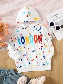 SHEIN Sự kết hợp giữa phong cách đường phố và sức sống mùa xuân cho cô gái trẻ. Trang phục được phủ họa tiết chữ cái tiếng Anh và graffiti trắng, toát lên phong cách đường phố mạnh mẽ. Họa tiết chữ cái mang đến nét thời trang quốc tế, trong khi các chi tiết graffiti thể hiện nét cá tính và nét nghệ thuật. Thiết kế tay dài mang đến sự ấm áp vừa đủ cho tiết trời xuân se lạnh. - trắng - Xem 5