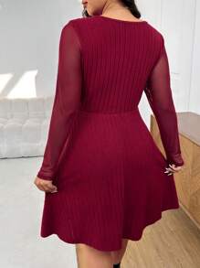 SHEIN Frenchy Vestido de rodilla ajustado con escote de corazón, talla grande, en rojo vino, estilo casual simple, adecuado para uso diario, Año Nuevo, hacer filas y otras ocasiones - Burdeos - Ver 2