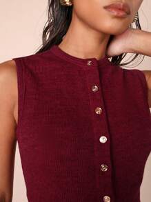 COSMINA Women's Solid Color Single Breasted Round Neck Casual Tank Top - Burgundy - View 4