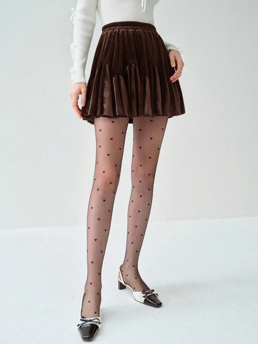 Enchnt Jupe mini mignonne à volants en velours marron pour femmes, romantique pour l'hiver/le printemps. Élégante et douce pour les fêtes de Noël, le Nouvel An, les anniversaires, les vacances, les sorties romantiques et les déplacements quotidiens - Marron - Voir 1