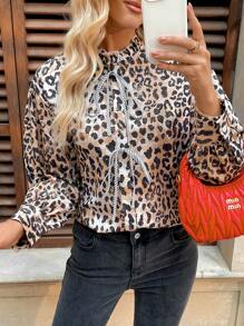 SHEIN Clasi Blusa de manga larga casual y versátil con cuello redondo, volantes y estampado de leopardo con cintas a rayas, para mujer, otoño/invierno - Multicolor - Ver 5
