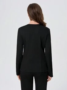Scrubzie Top de uniforme de enfermera / mujer con bloques de color de manga larga y efecto humectante en rosa rojo y negro