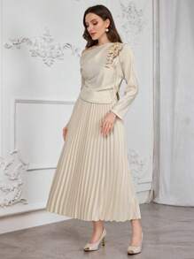 Modelyn 2pcs Women Floral Decoration Simple Long Sleeve Top And Skirt Set 2 Pieces Set
