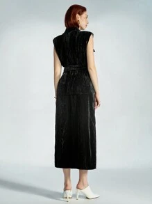 SHEIN Privé Elegant Velvet 2 Pieces Set: Exquisitely Tailored Button Decor Top & Smooth, Flowing Long Skirt, Graceful French Style