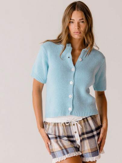 Aralina Cálido suéter de punto de manga corta tipo cardigan con botones en azul acogedor y lujoso para días festivos