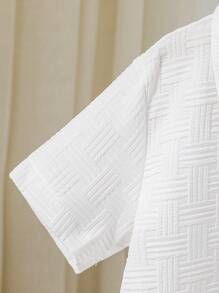 SHEIN Genkimix Kids 2 件套年轻男孩纯色短袖单排扣衬衫和裤子，休闲装 - 白色 - 查看 6