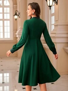 Vintamour Vintage Elegant Women's Plaid Patchwork Standing Collar Long Lantern Sleeve Tied Neck A-Line Casual Work Dress, Festival Christmas Women Dress Christmas Women Clothes Thanksgiving Women Outfit Winter Women Dress Fall Women Clothes Dress Green Long Sleeve Dress Fall Women Outfits Homecoming Dresses Long Sleeve Dress Winter Women Outfits Fall Dresses Party Women Dresses Winter Clothes