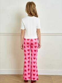 SHEIN 2 件套 Tween Girl 情人节休闲优雅心形和字母印花短袖上衣和喇叭心形印花裤，适合春夏季户外穿着 - 彩色 - 查看 7