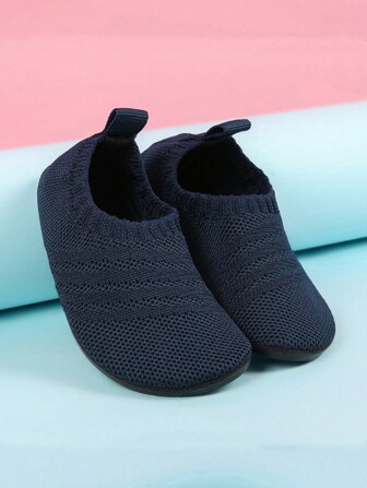 夏季儿童水鞋沙滩游泳鞋儿童幼儿男童蓝色鞋