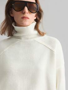 Ontre Maglione casual versatile e confortevole da donna con collo alto e maniche a raglan bianco, stile urbano moderno, adatto per San Valentino - Beige - Visualizzare 3