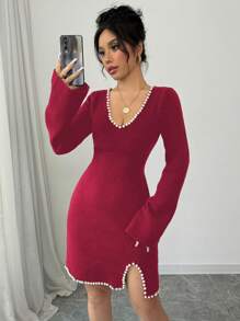 Elenzga V-Ausschnitt Bodycon Strickkleid mit Perlenverzierung und Schlitz-Saum