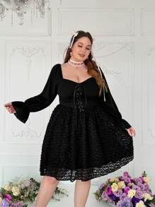 Flirla Robe de soirée courte et formelle unique pour la Saint-Valentin en satin, col en V, manches longues, garniture de volants, décoration de fleurs 3D. Sexy et romantique. - Noir - Voir 5