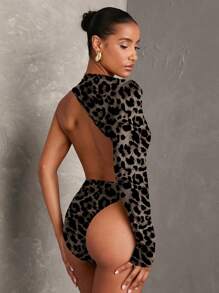 SHEIN BAE Einfarbiger, lässiger, sexy, rückenfreier Bodysuit mit langen Ärmeln, geeignet für Ausflüge, Verabredungen, Partys, minimalistischen Stil, Off-Shoulder