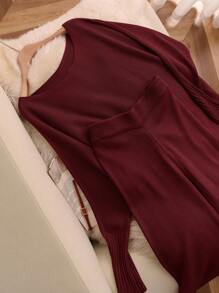 SHEIN Frenchy Plus Size Solid Color Crew Neck Long Sleeve Sweater And Pants Casual Outfits,Fall Sweaters - Burgundy - View 1