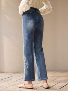 MOTF PREMIUM FLORAL EMBROIDERED STRAIGHT LEG JEANS,SPRING/SUMMER