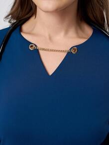 TaskEZ 2pcs Set Anti-Wrinkle Chain & Multiple Pocket Women Scrub Uniform Top & Pants - Blue - View 4