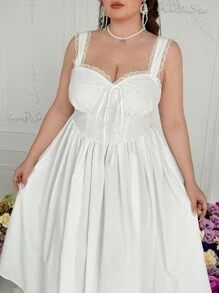 Flirla Robe longue blanche en dentelle avec ceinture à nouer et fines bretelles, pour femmes de grande taille, élégante et adaptée pour les vacances ou le port quotidien