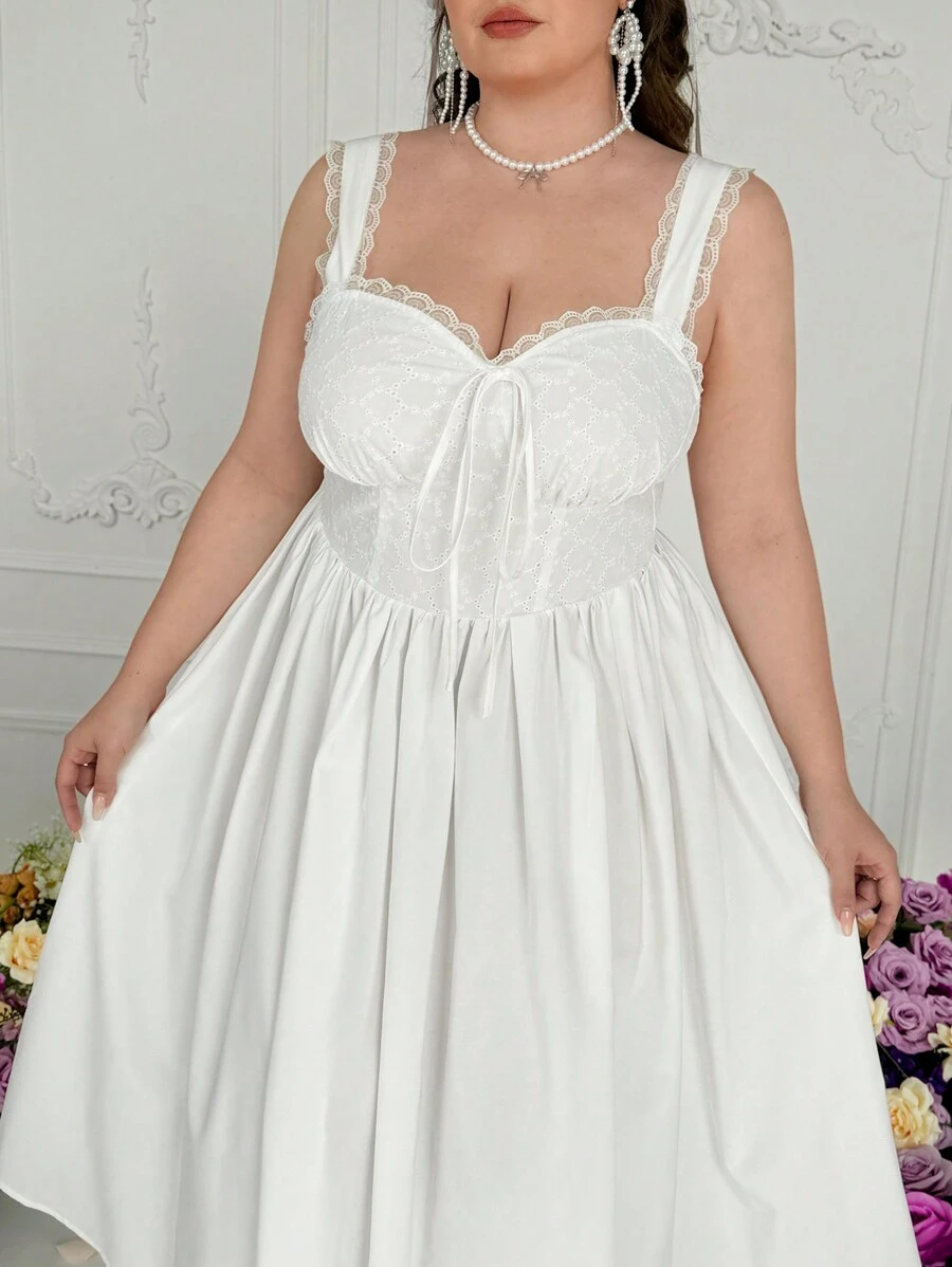 Flirla Robe longue blanche en dentelle avec ceinture à nouer et fines bretelles, pour femmes de grande taille, élégante et adaptée pour les vacances ou le port quotidien