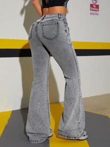 SHEIN ICON Jeans de mezclilla ajustados de tiro bajo con pierna acampanada para mujeres