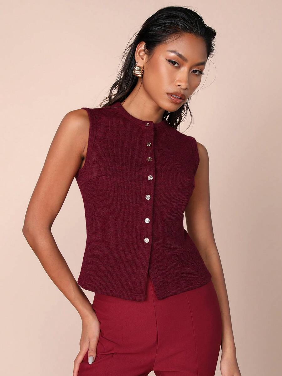 COSMINA Women's Solid Color Single Breasted Round Neck Casual Tank Top - Burgundy - View 1