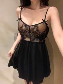DAZY Camisola Sexy de Renda Transparente e Cetim com Design Vazado e Alças Finas para Mulheres - Preto - Visão 4