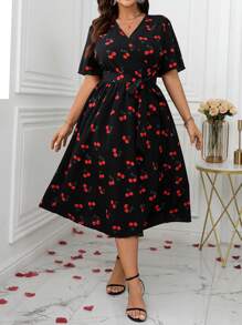 SHEIN Clasi Plus Size Women's Elegant Cherry Print Lace Up Floral Print Dress, Suitable For New Year, Valentine's Day, Thanksgiving, Christmas, Easter, Prom, New Year's Eve, Christmas Party, Christmas, Christmas Home Wear, Spring For Summer