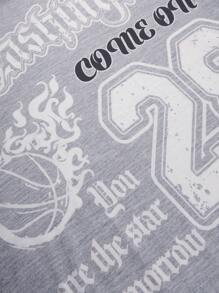 SHEIN Set da 2 pezzi per ragazzo adolescente, composto da t-shirt a maniche corte casual e pantaloni lunghi morbidi, stile punk rock da strada, adatto per festival primaverili/estivi e uso quotidiano, con stampe in inglese