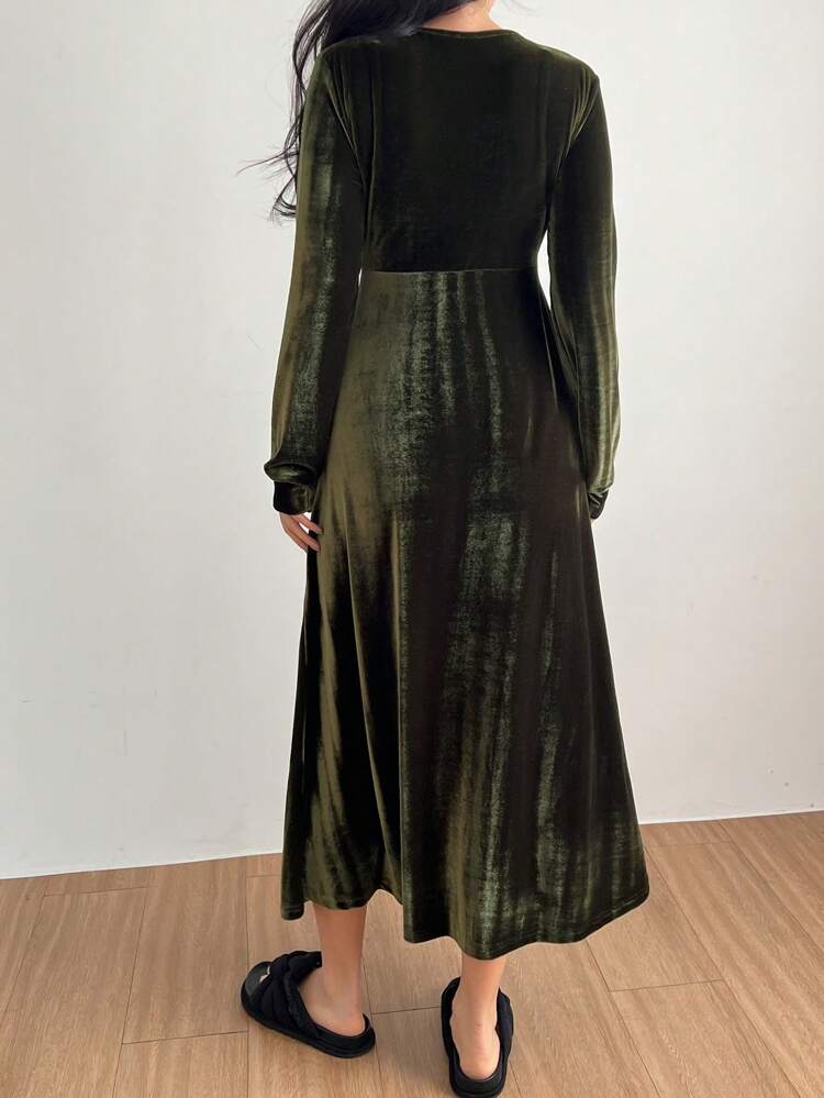 Elegant Velvet Slim Fit Midi Nightgown Pajama