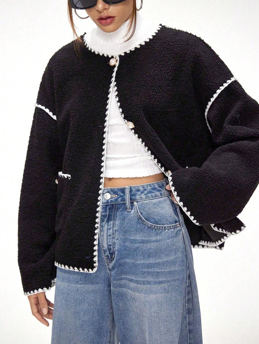 Forever 21 黑色 AutumnTeddy 女士保暖内衬保暖夹克。单排扣翻领刺绣撞色边长袖女士夹克。宽松、休闲、时尚的街头服饰。 - 黑色 - 查看 1