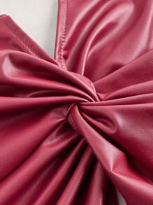 SHEIN Privé 大码优雅性感派对勃艮第扭纹无袖 PU 短款上衣，适合秋冬季女士 - 酒紅色 - 查看 3