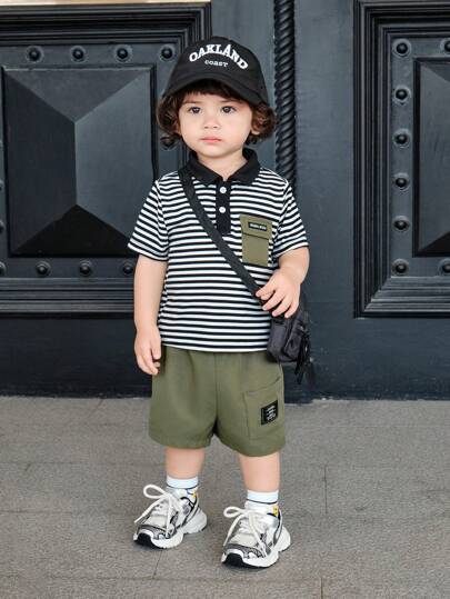 SHEIN Leap Crew 2st Baby Kids Kortärmad Turndown Krage Snap Patch Topp och resår i midja Shorts Set