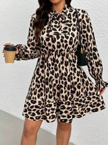 SHEIN Frenchy Vestido casual de manga larga con estampado de leopardo talla grande, minimalista y elegante para uso diario