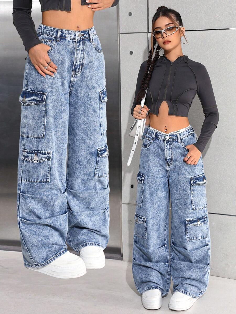SHEIN Calça Denim Cargo Larga e Folgada com Bolsos Múltiplos, Desgastada e Plissada, Estilo Y2K para Adolescentes Meninas, Streetwear de Volta às Aulas no Outono e Inverno - Lavagem Média - Visão 1