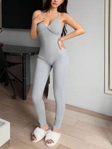 DAZY Women Solid Color Fitted Knitted Camisole & Shorts Pajama Set